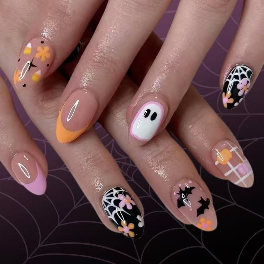 Halloween-Themed Artistic Press-On Nails