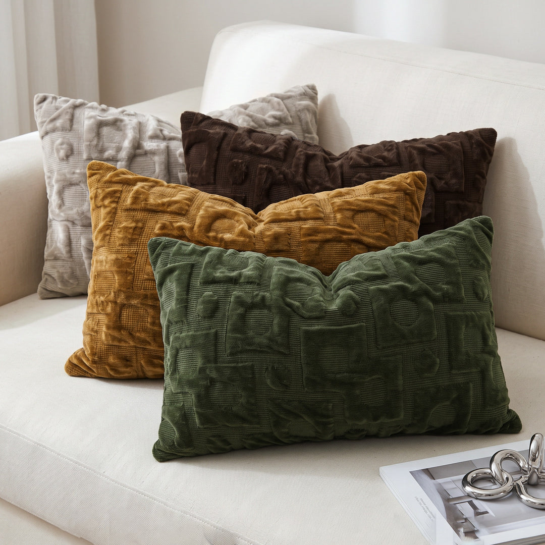 Luxurious velvet decorative pillow