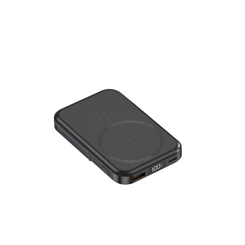 Portable Qi Powerbank with Digital Display Stornfield