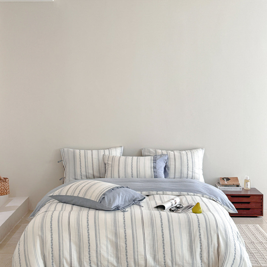 Striped Linen-Cotton Duvet Cover Set with Tie-Closure and Ruffled Shams