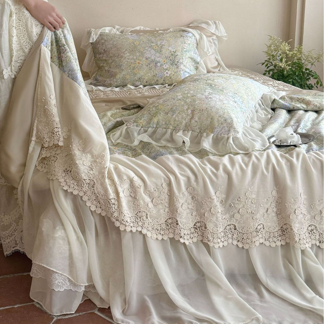 Romantic satin bedding set with ruffle and lace trimming