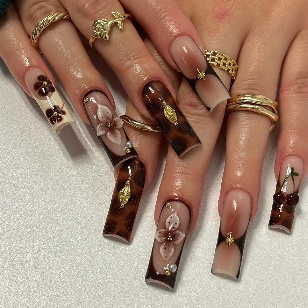 Artistic Floral Long-Lasting Press-On Nail Extensions Stornfield