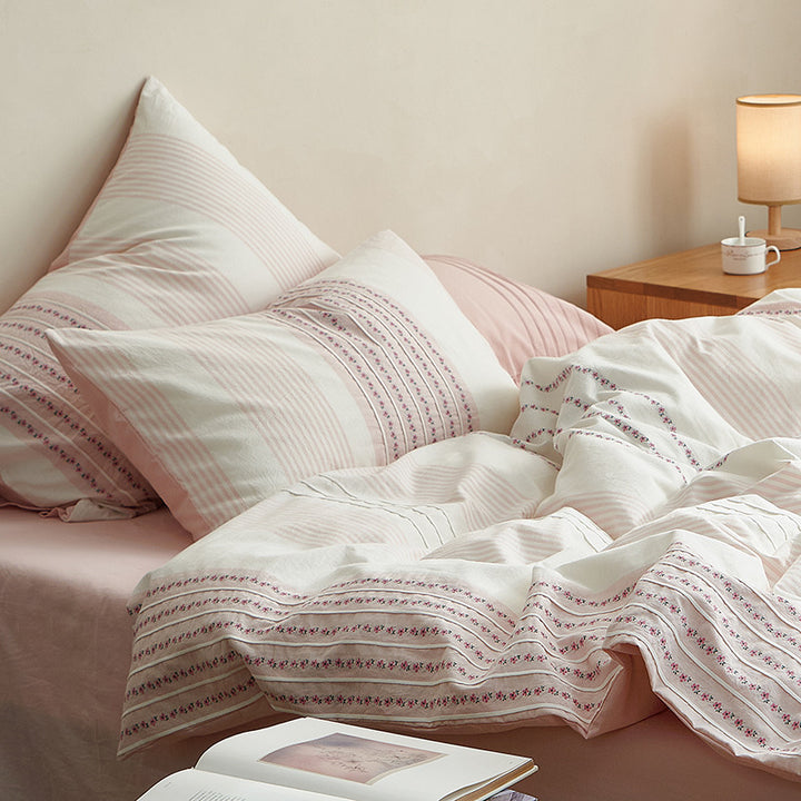 Cotton Sateen Floral-Striped Duvet Cover and Pillowcase Set