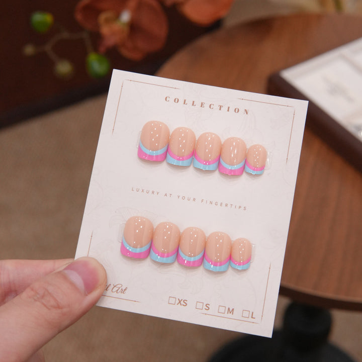 Luxurious Artfully Designed Press-On Nail Set