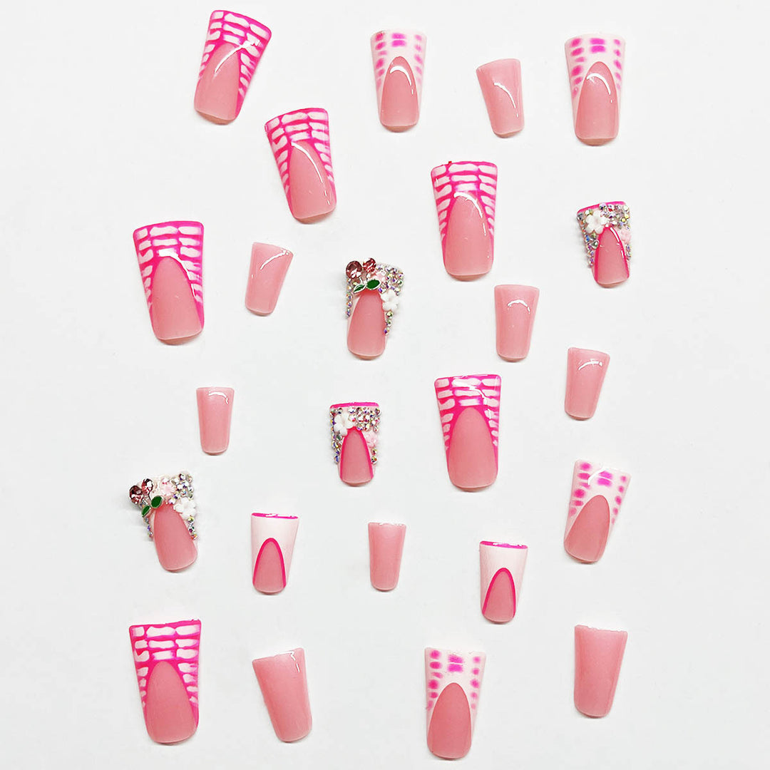 Decorative Artful Press-On Nails Stornfield