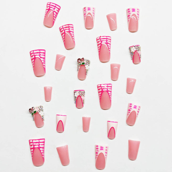 Decorative Artful Press-On Nails Stornfield