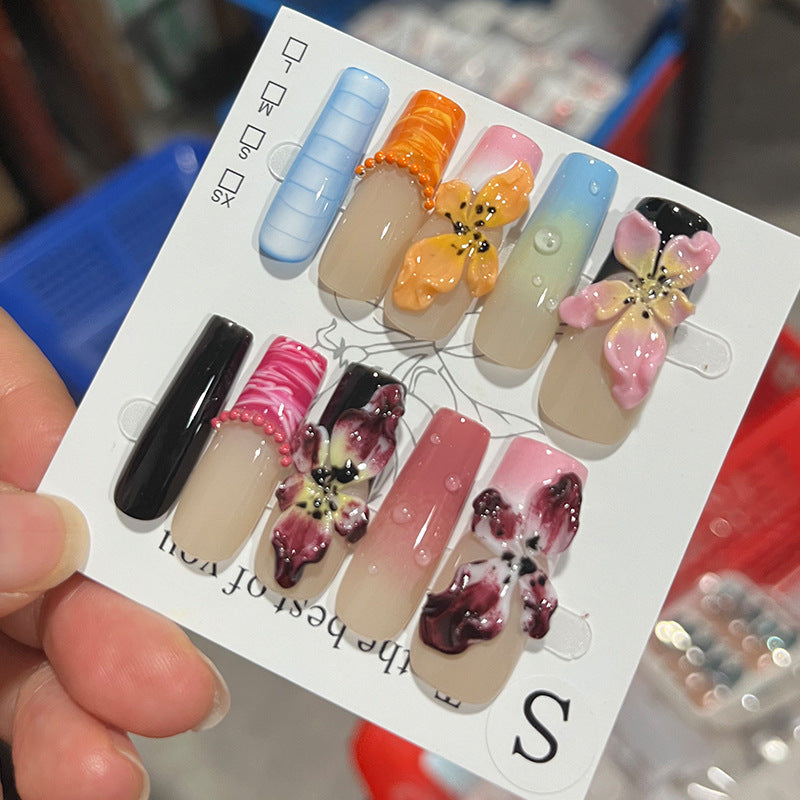 Handcrafted Floral Design Press-On Nail Set Stornfield