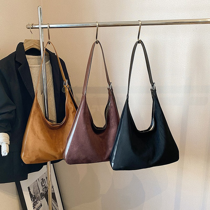 Elegant and Versatile Shoulder Bag Stornfield