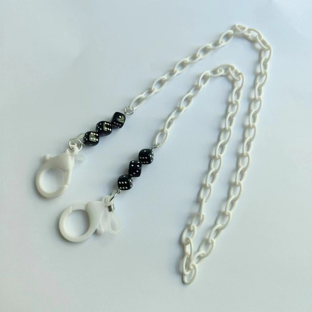 Fashionable glasses holder chain made of plastic with colorful beads Stornfield