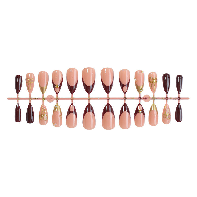 Artificial nail set with luxurious glossy design and creative accents Stornfield