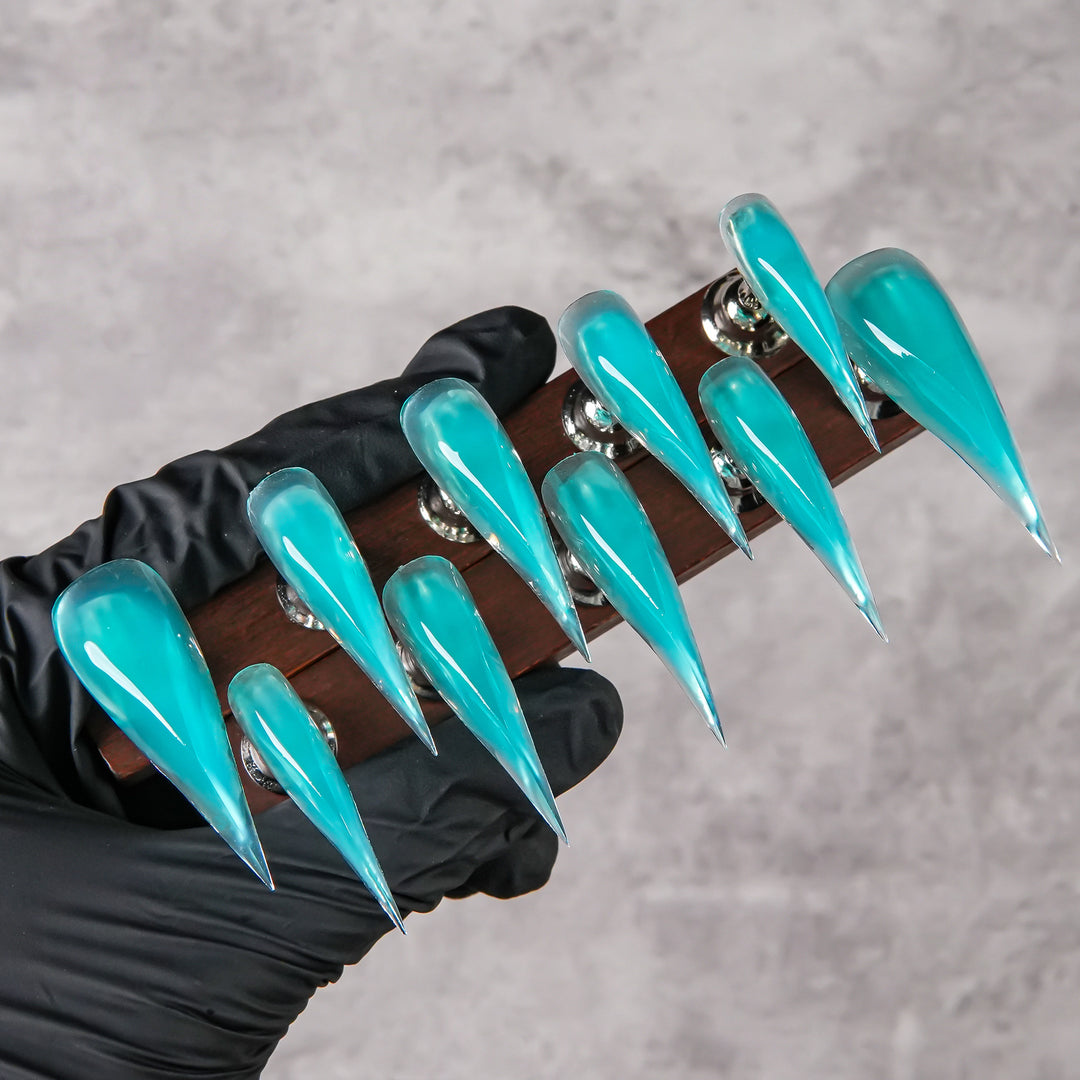 Sculpted Stiletto Press-On Nail Enhancements