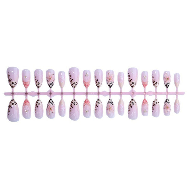 Exclusive 3D Nail Art with Floral Designs Stornfield