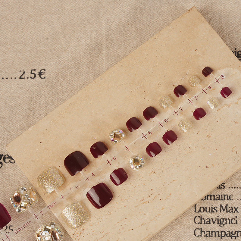 Glamorous Press-On Nail Set with Rhinestone Accents Stornfield