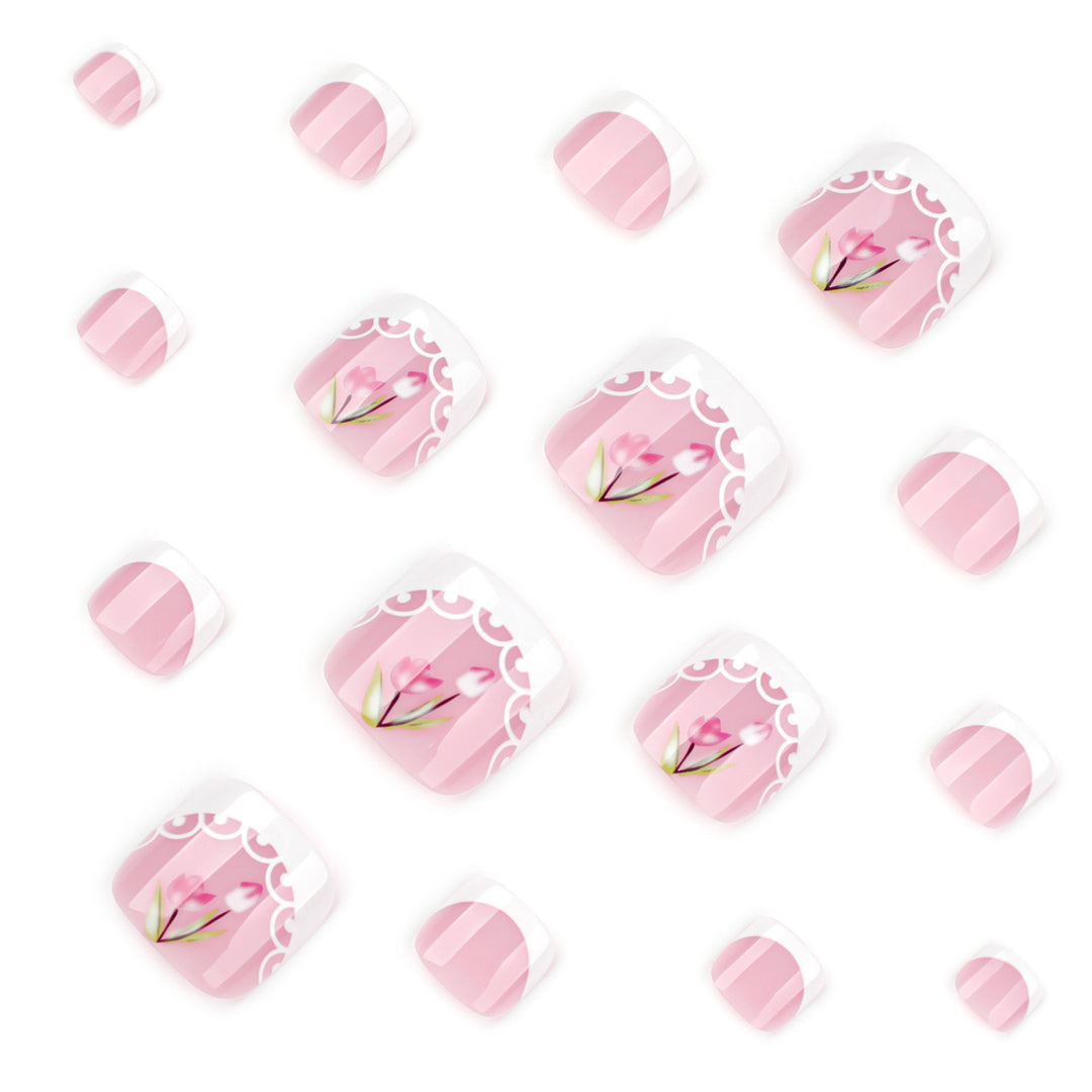 Artful toenail art in romantic floral design Stornfield