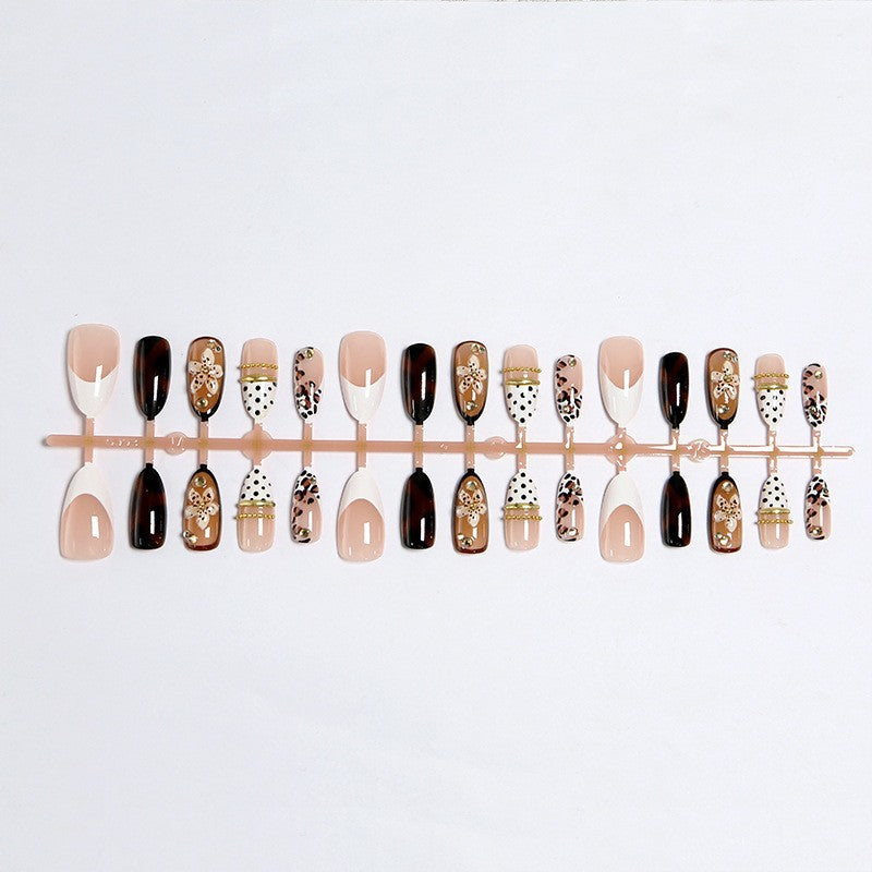 Artistic Decorative Press-On Nails