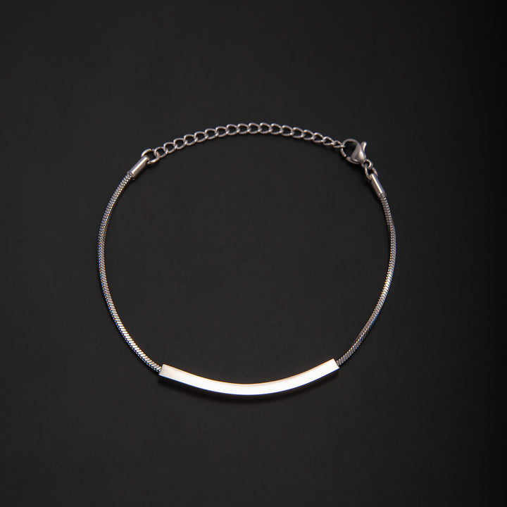 Elegant Minimalist Silver Chain Bracelet Stornfield