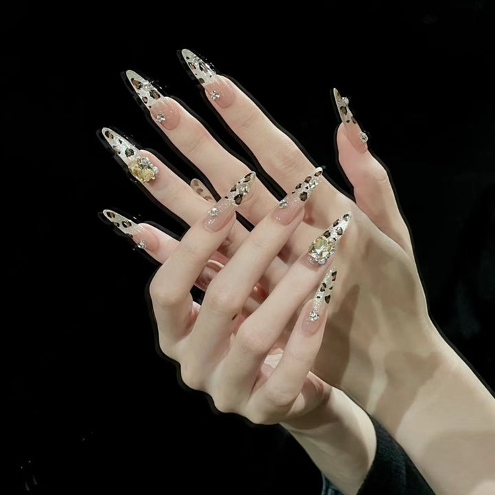 Elaborate Artistic Press-On Nail Set Stornfield