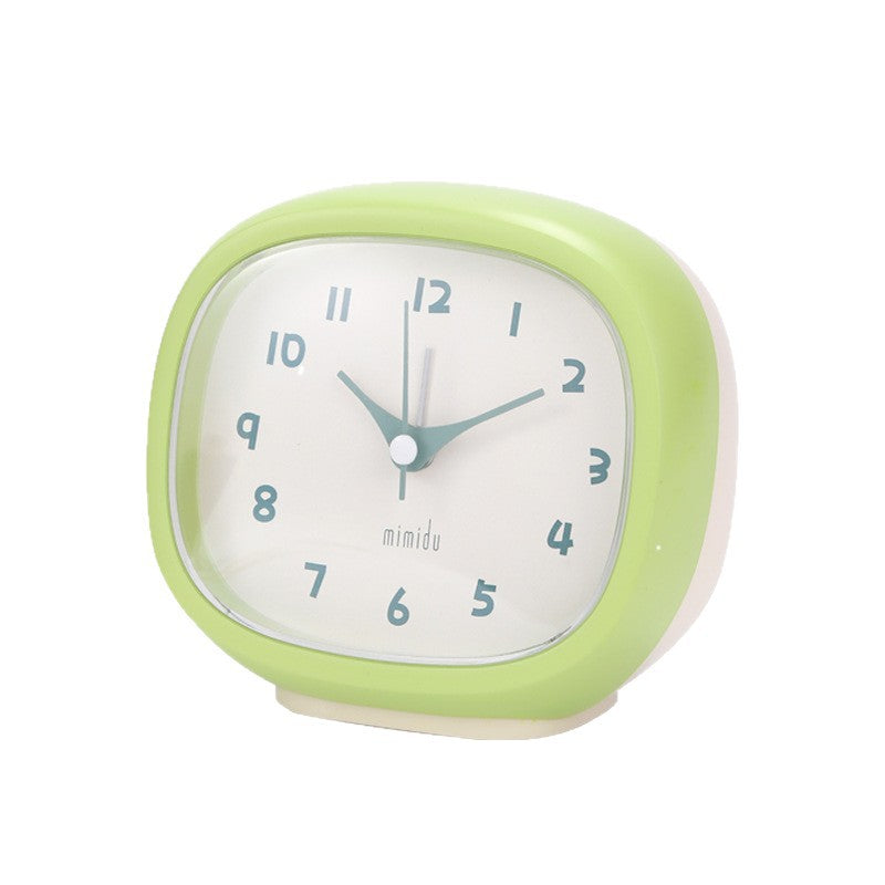 Table Clock in Modern Retro Design Stornfield