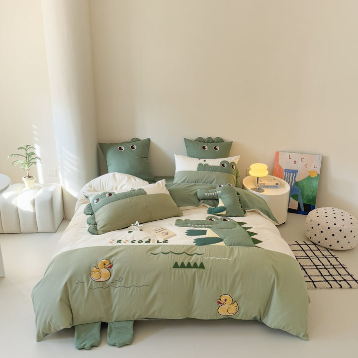 Crocodile Appliqué Cotton Duvet Cover Bedding Set with Plush Accent Pillow