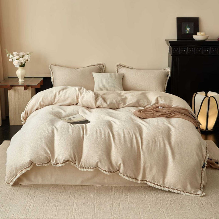 Scalloped-Edge Cotton Linen Blend Quilted Duvet Cover Set with Pillow Shams
