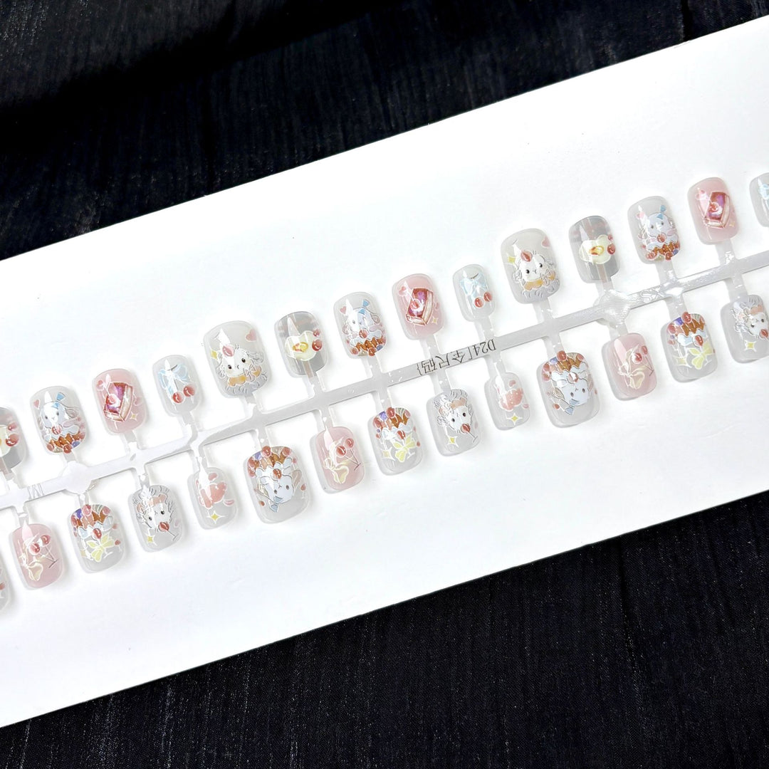 Whimsical Animal-Themed Press-On Nail Art Set 1790745682