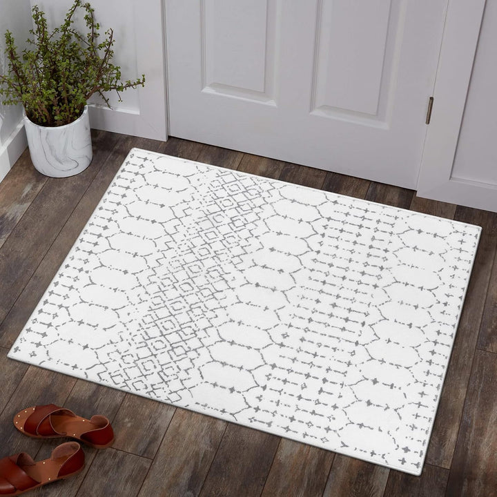 Geometric Patterned Indoor Area Mat for Home