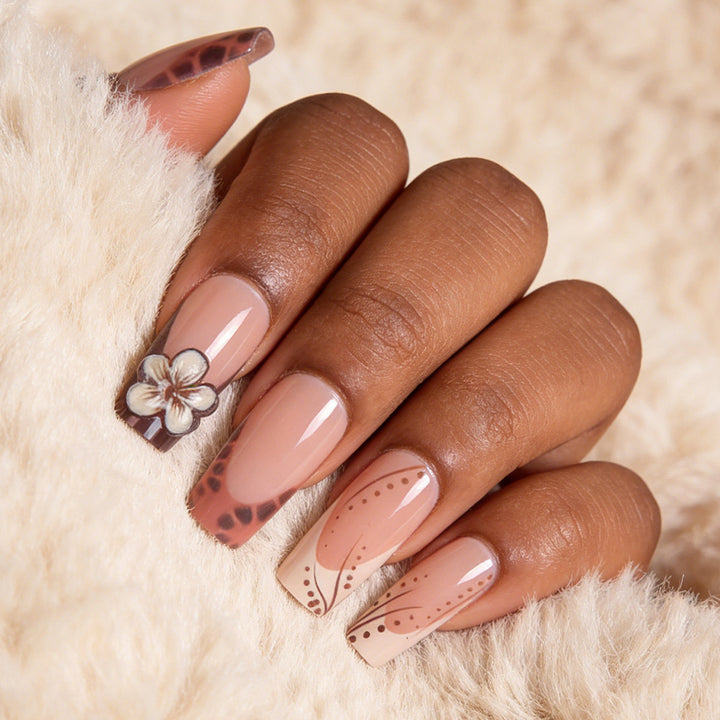 Floral Design Press-On Nails Stornfield