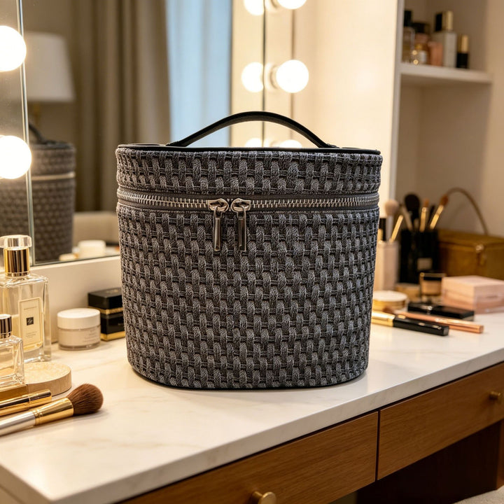 Cosmetic storage Stornfield