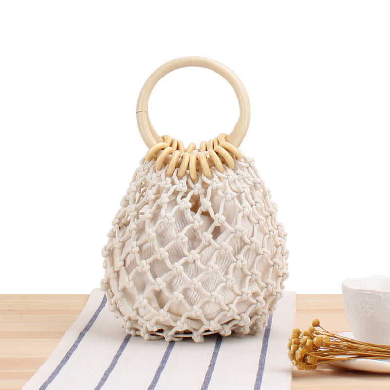 Tote bag with hand-knotted net design and wooden handle Stornfield