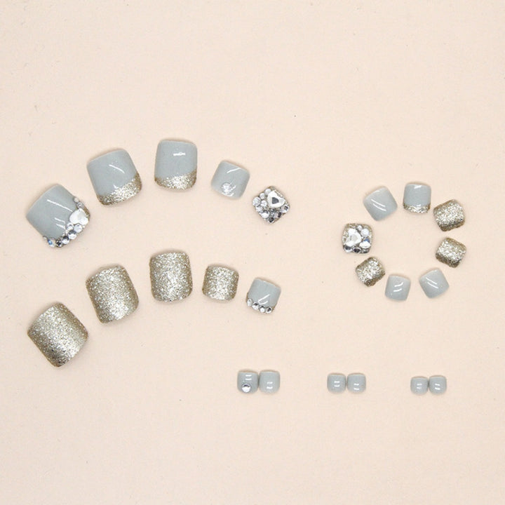 Glamorous Glittering False Nail Art Stornfield