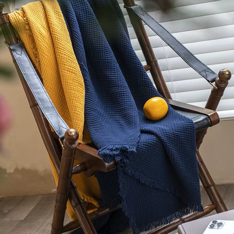 Women's cozy waffle textured blanket Stornfield