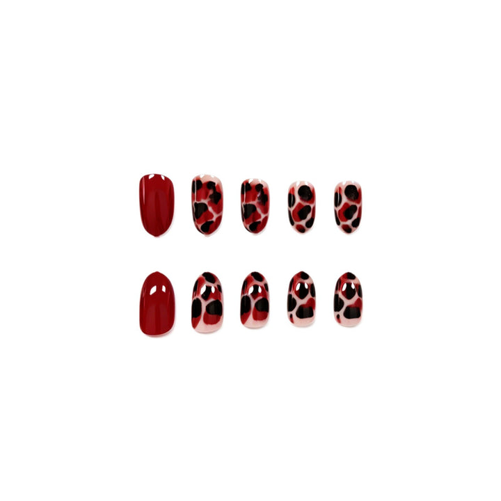 Artistic Leopard Print Nail Extensions Stornfield