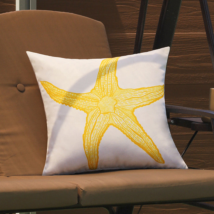 Stylish decorative cushion with maritime star design