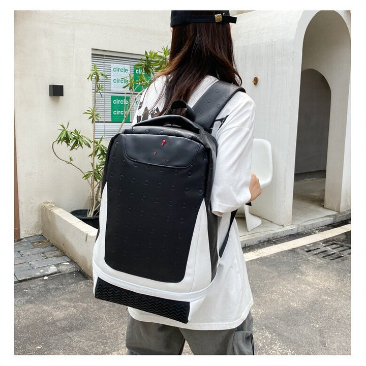 Sporty everyday backpack with water-repellent material Stornfield