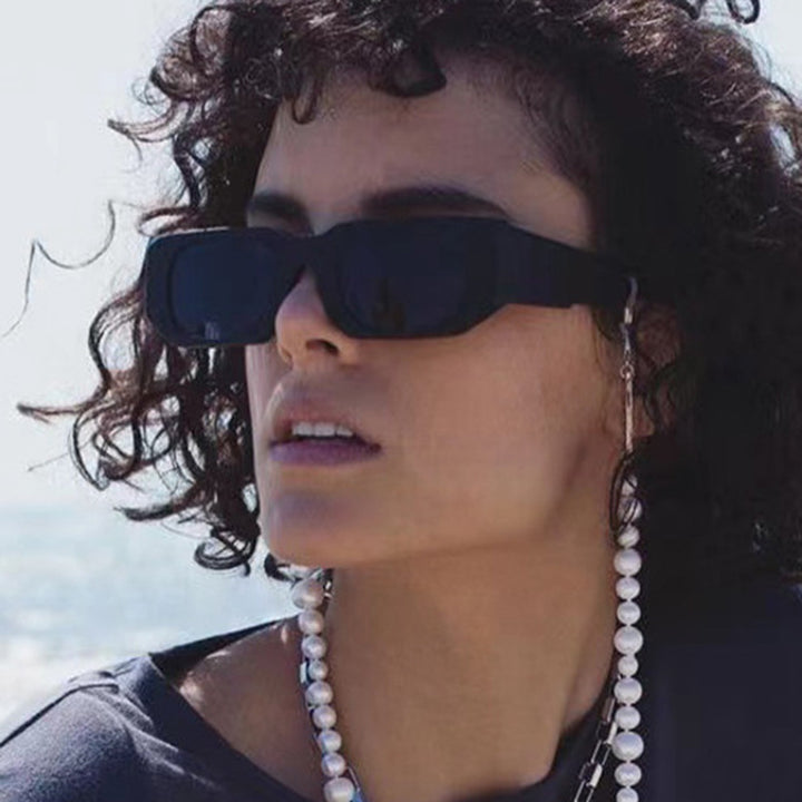 Ladies oversized sunglasses with geometric frame and UV protection Stornfield