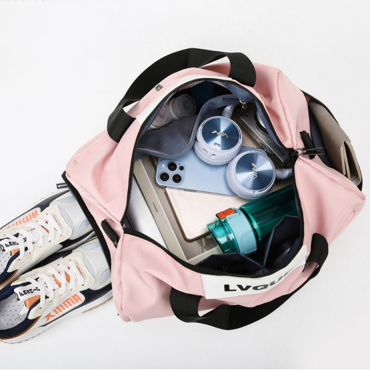 Stylish travel bag with versatile carrying options Stornfield