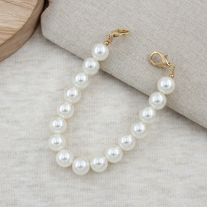 Elegant Pearl Accessory Stornfield