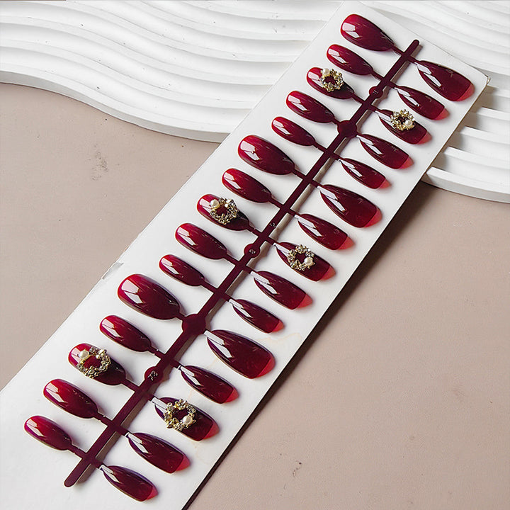Glamorous Artificial Nails Stornfield
