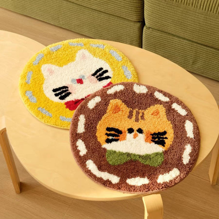 Round Plush Tufted Cat-Face Accent Rug