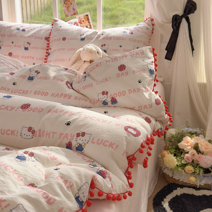 Lightweight Textured Cotton Cartoon Duvet Cover Set with Pom-Pom Trim