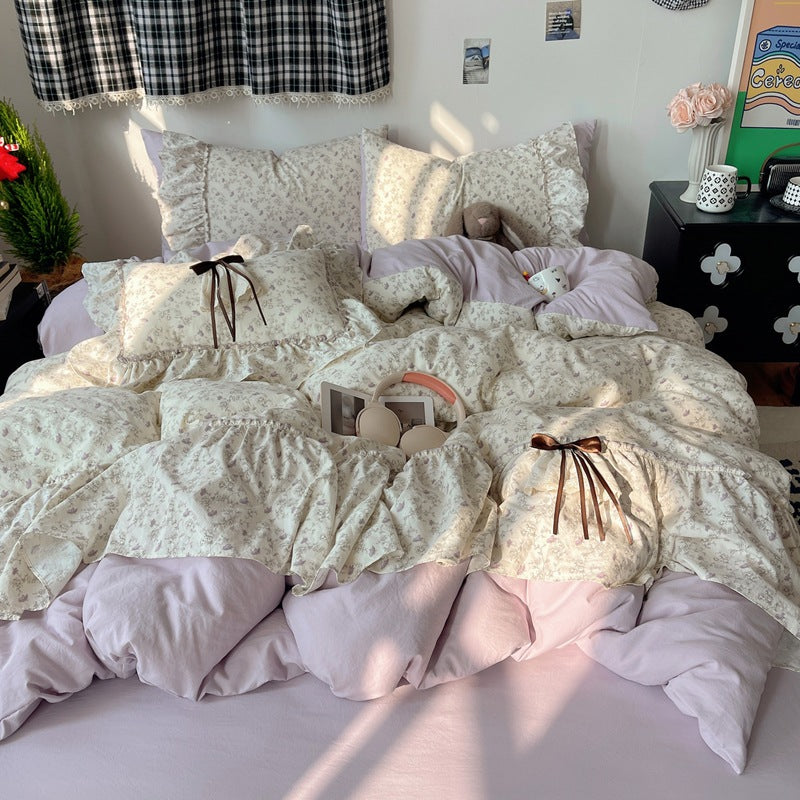 Ruffled Floral Patterned Duvet Set
