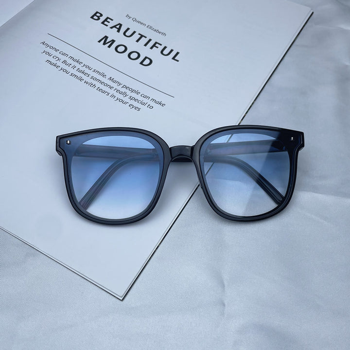 Bold Fashion Shield Sunglasses Stornfield