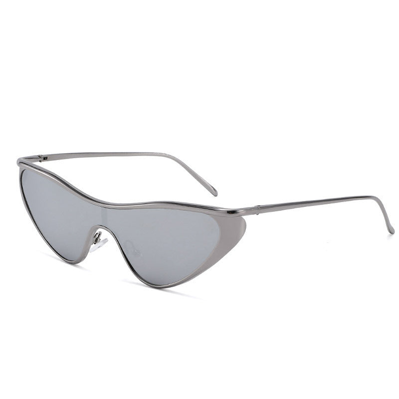 Ladies futuristic sunglasses in sleek design Stornfield