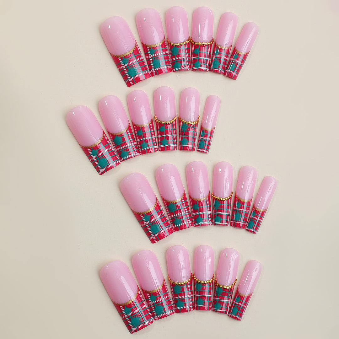 Artistic Press-On Nail Set with Plaid and Gold Accents Stornfield