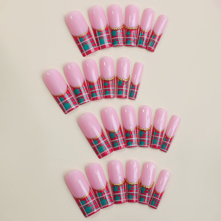 Artistic Press-On Nail Set with Plaid and Gold Accents Stornfield