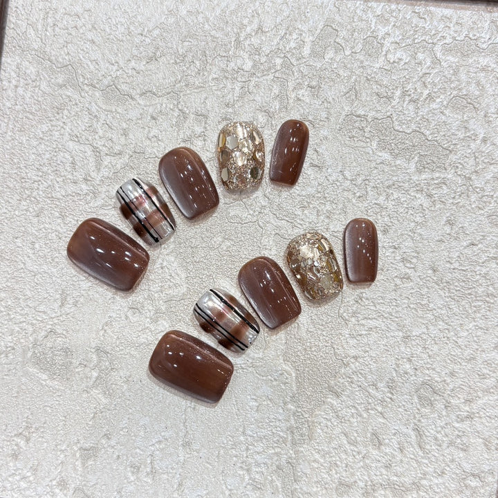 Artificial Nail Set with Glitter and Gold Accents Stornfield