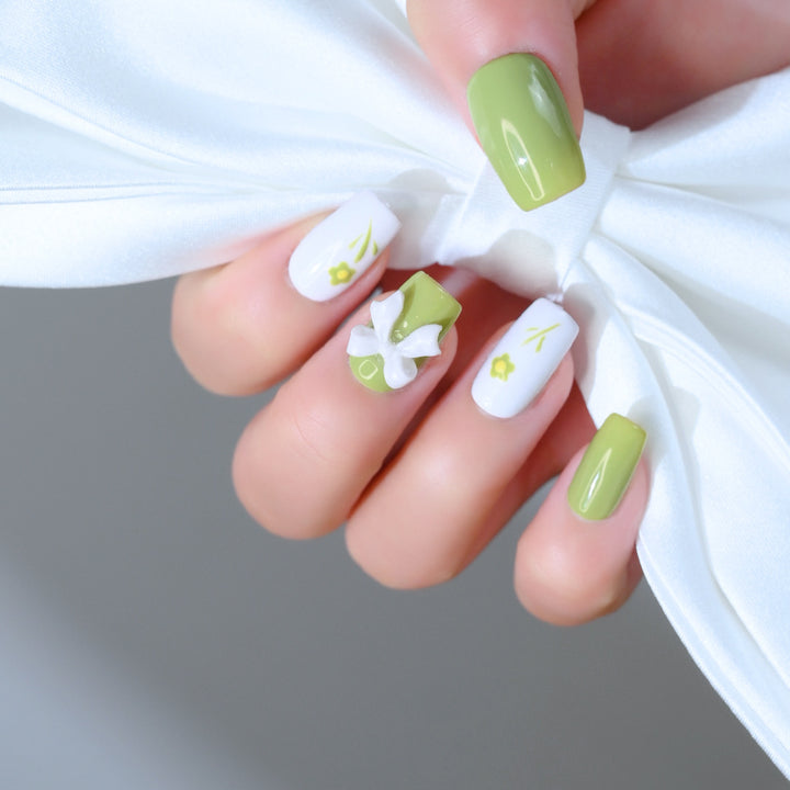 Decorative Press-On Nail Set with Floral Bow Design Stornfield