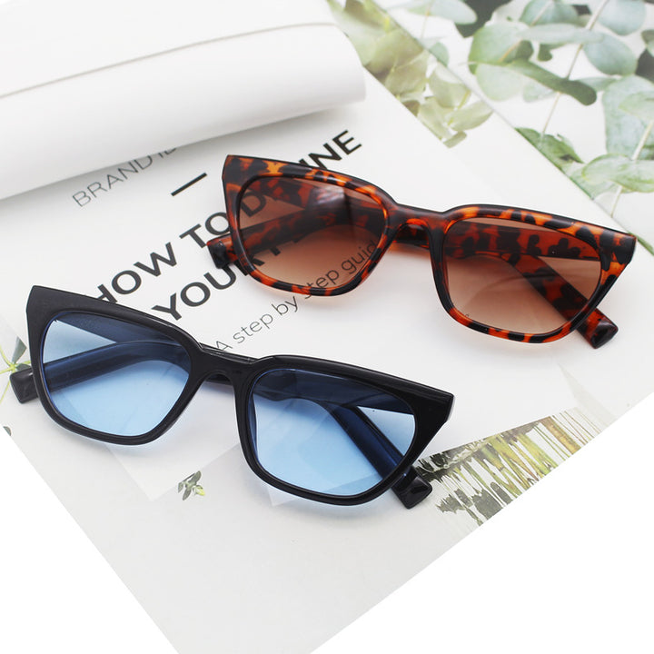 Women's geometric designer sunglasses in modern look Stornfield