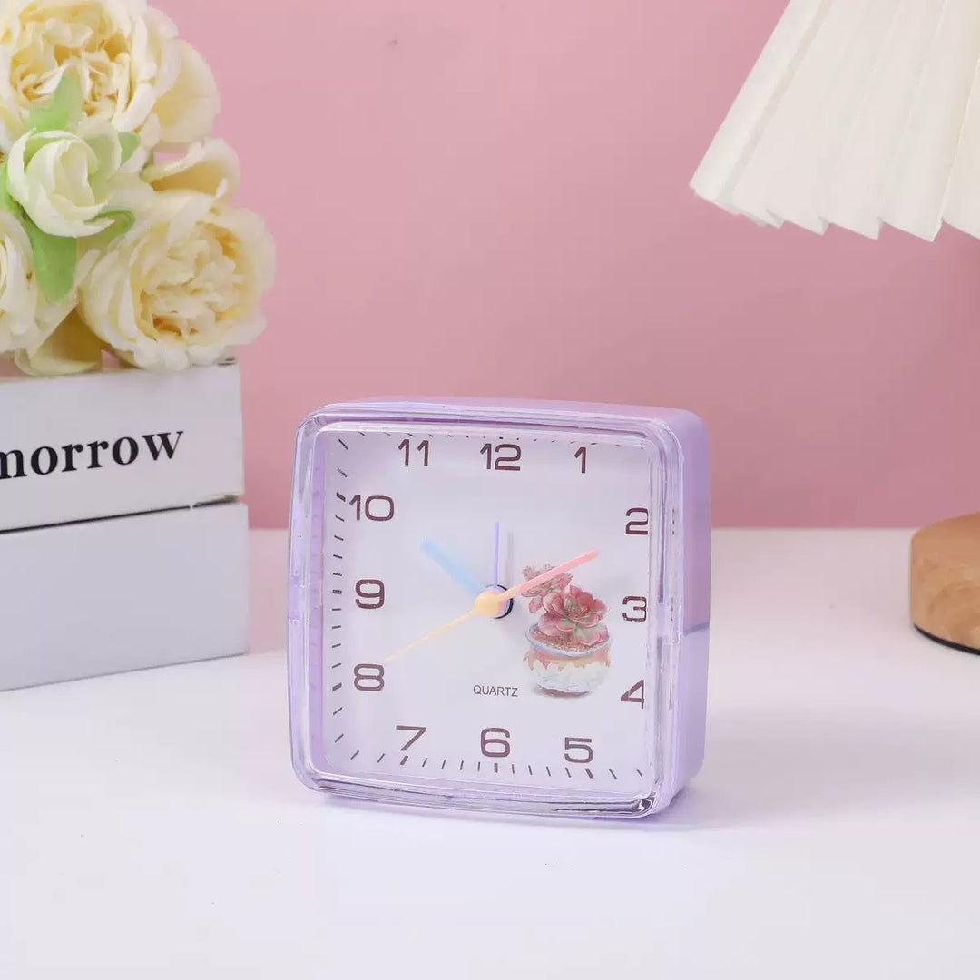 Funny desk clock in apple design Stornfield