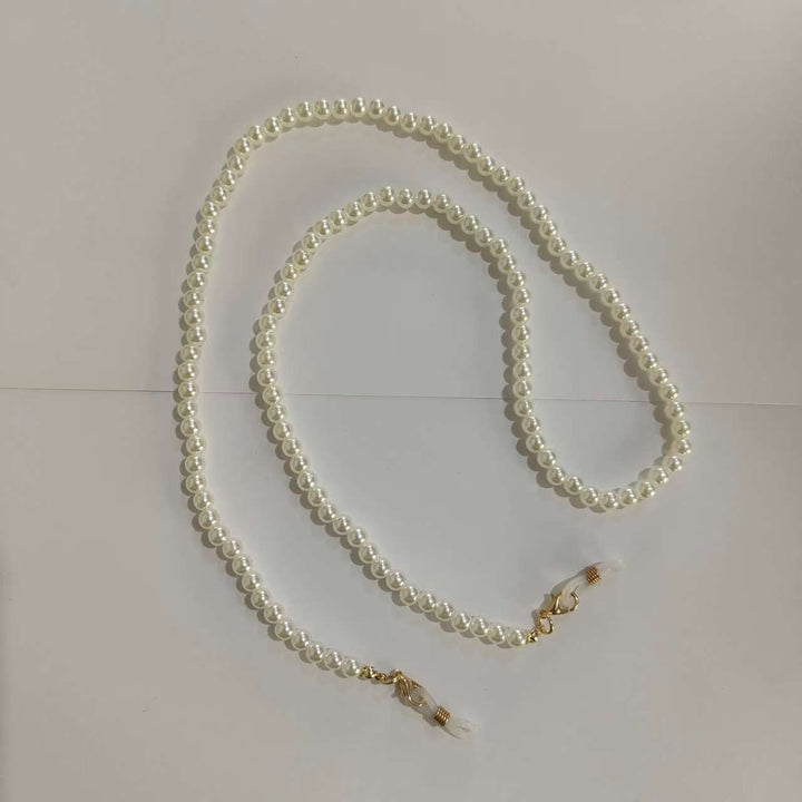 Elegant Pearl Glasses Holder Chain Stornfield